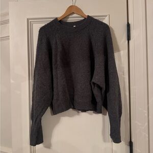 Aritzia Babaton Women's Gray Sweater